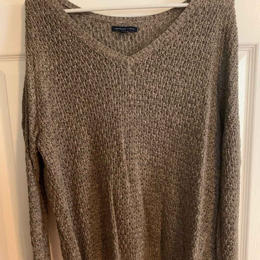 American Eagle sweater